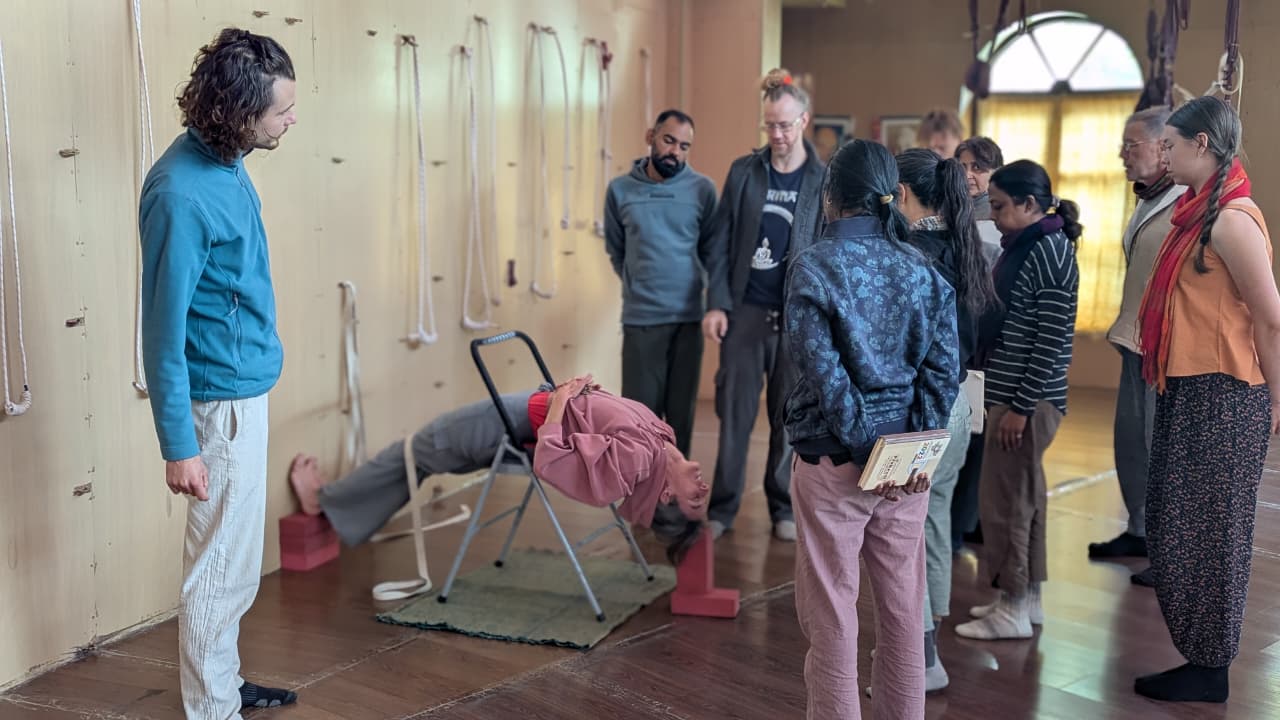 Yoga Teacher Training Shanti Ashram
